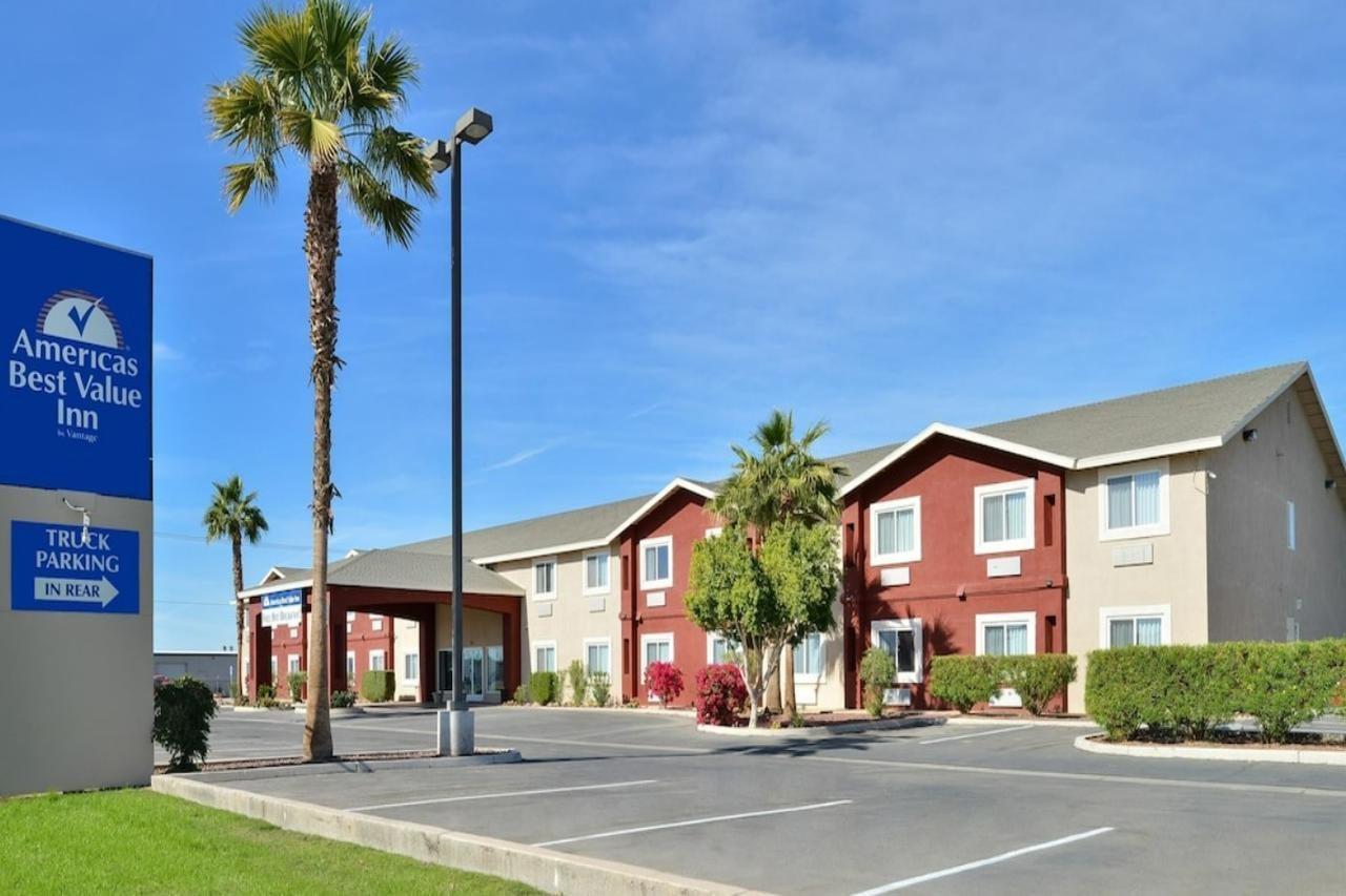 Americas Best Value Inn Westmorland Exterior photo