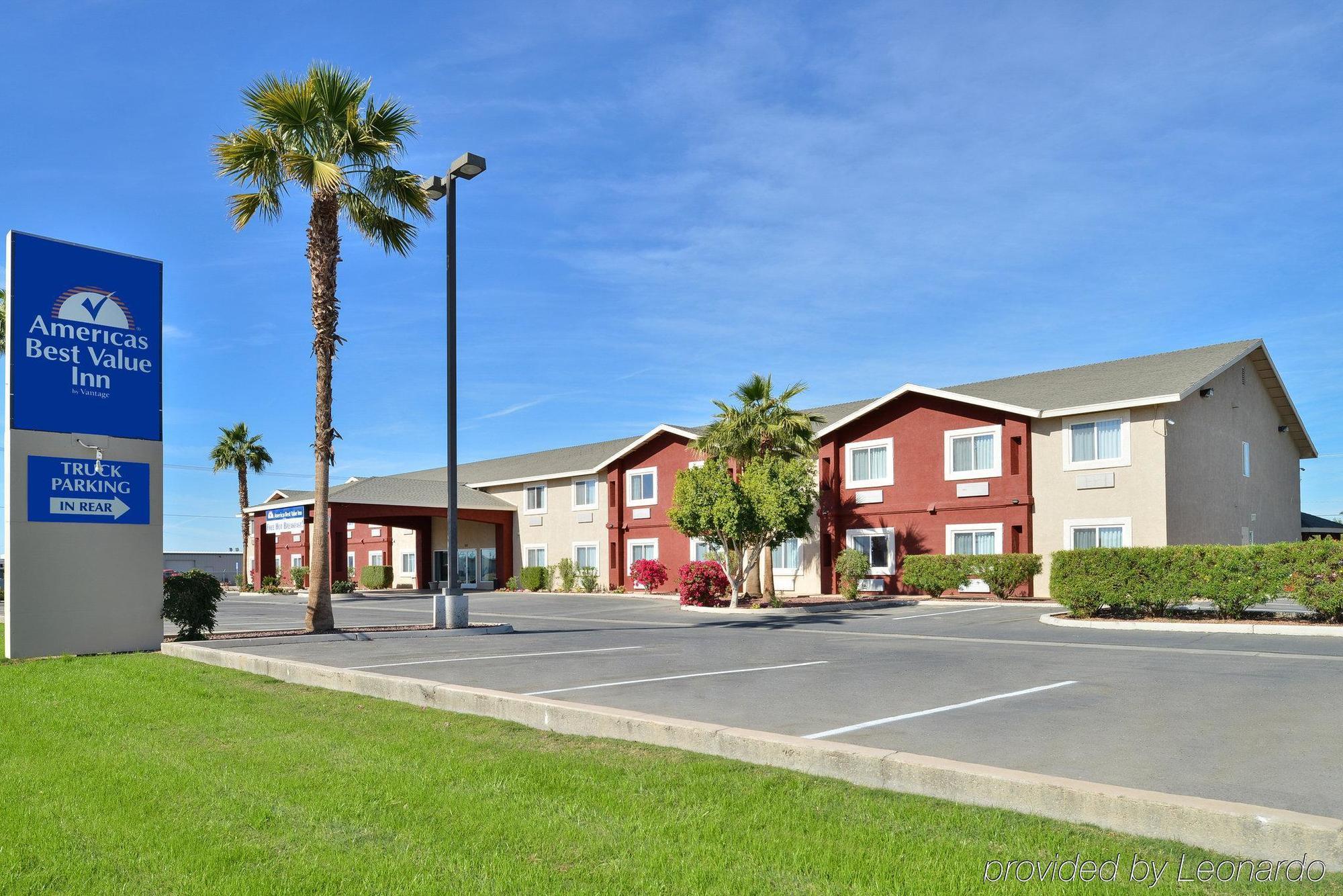 Americas Best Value Inn Westmorland Exterior photo