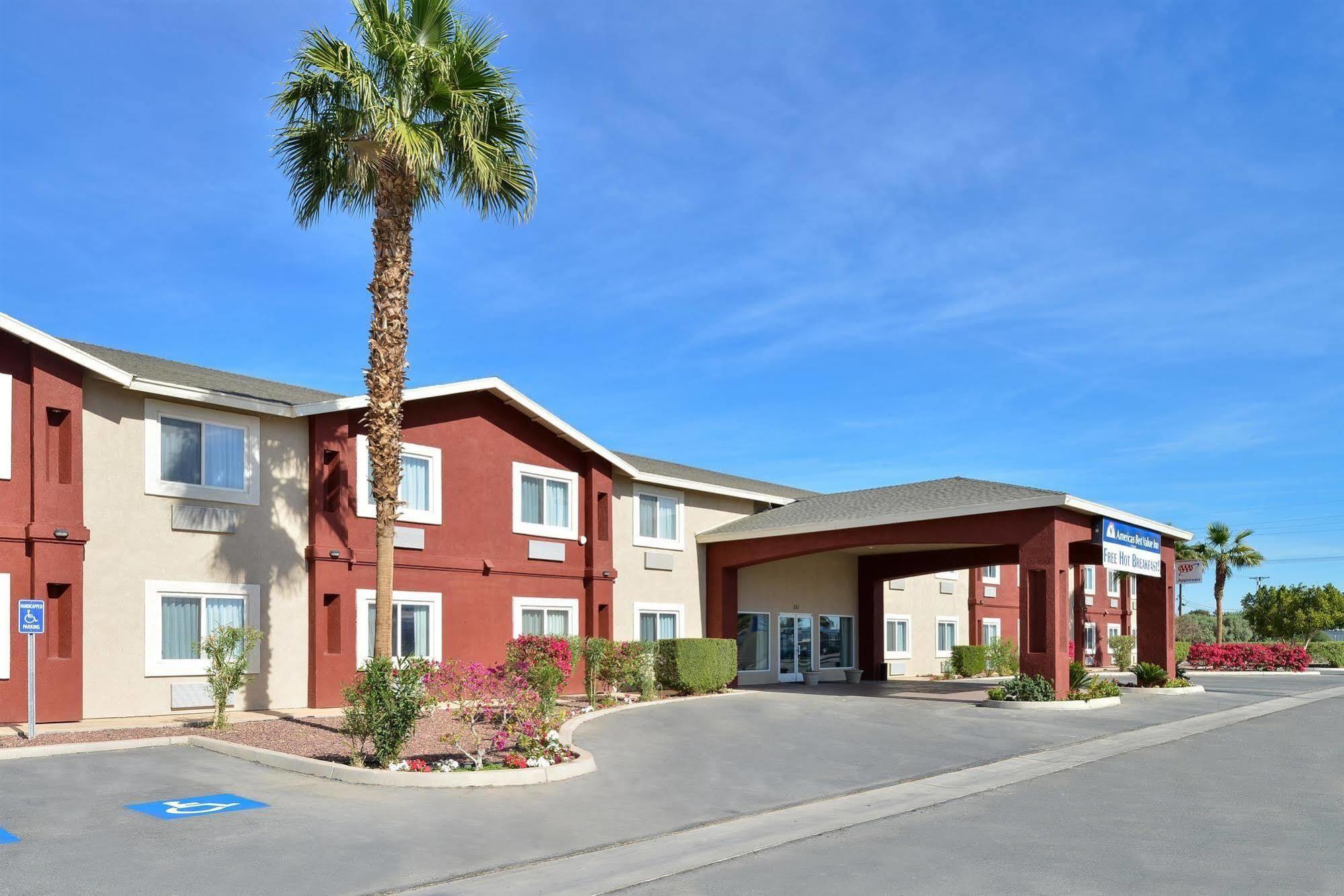 Americas Best Value Inn Westmorland Exterior photo